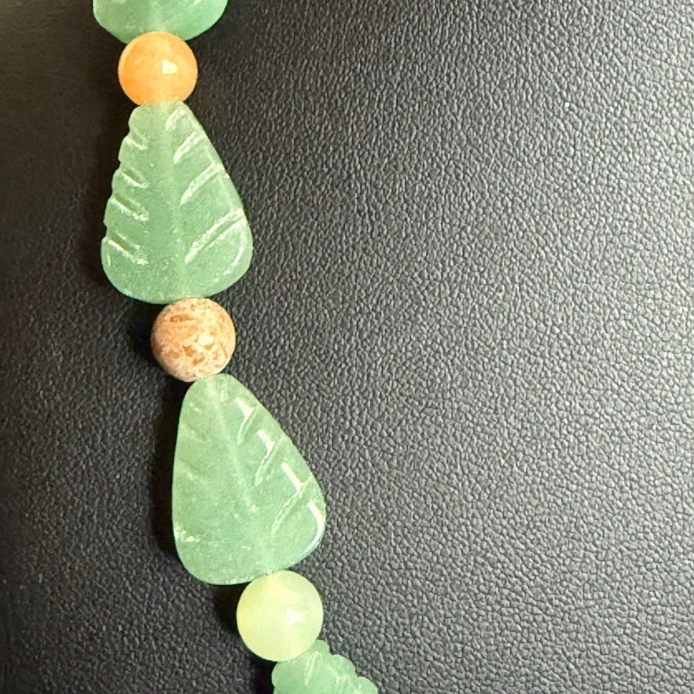 Green Aventurine Carved Leaf Necklace with gemstone Beads - Picture 6 of 16